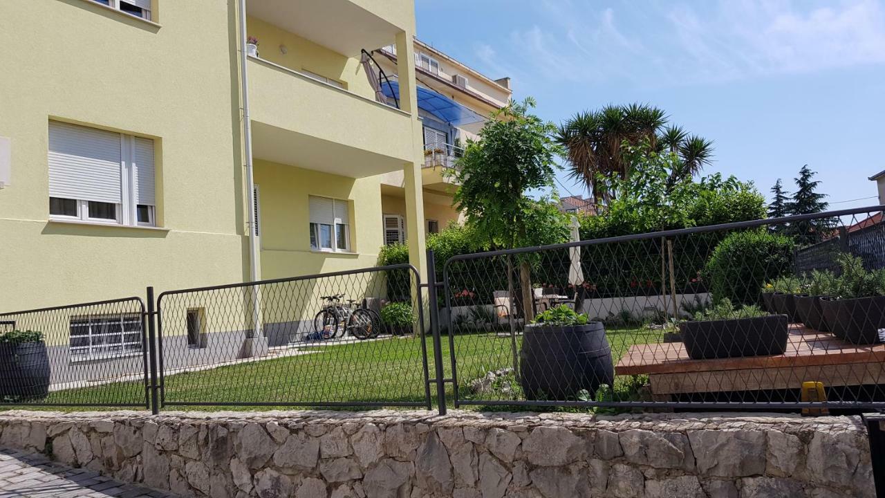 Apartments Adriana Сплит Екстериор снимка